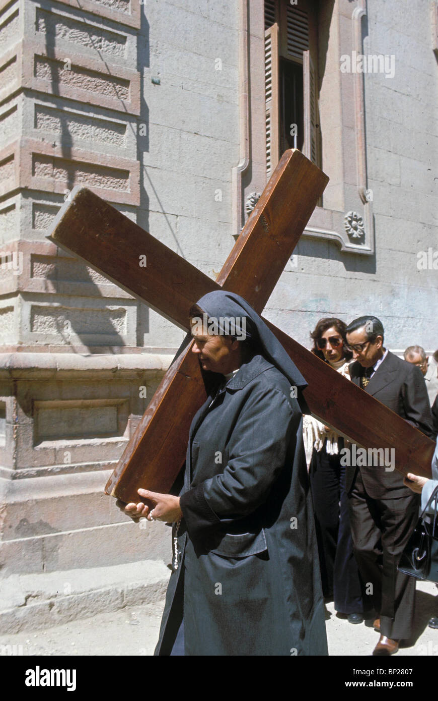 1726. GOOD FRIDAY PROCESSION IN THE VIA DOLOROSA Stock Photo - Alamy