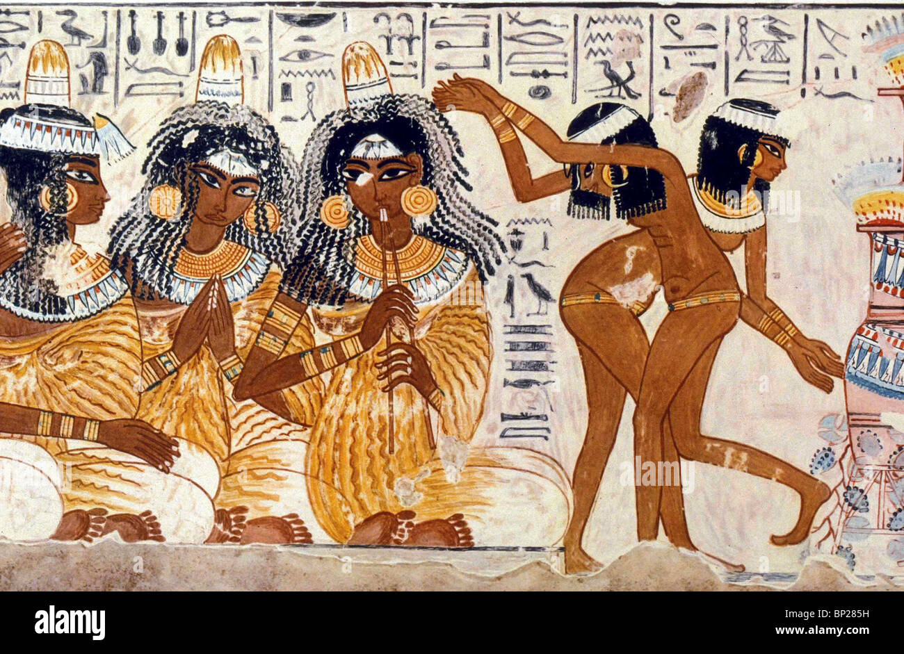 1854. SINGERS, MUSICIANS AND DANCERS, WALL PAINTING, TUTHMOSIS IV. 1420 - 1375 B.C. Stock Photo