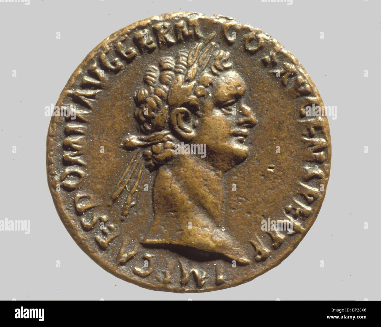 2385. ROMAN COIN WITH THE BUST OF EMPEROR DOMITIANUS (69 - 79 AD)