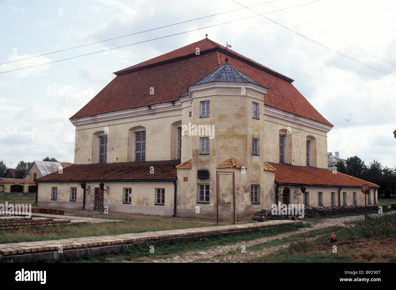 2463. THE TIKOCHIN SYNAGOGUE, POLAND, 18TH. C.