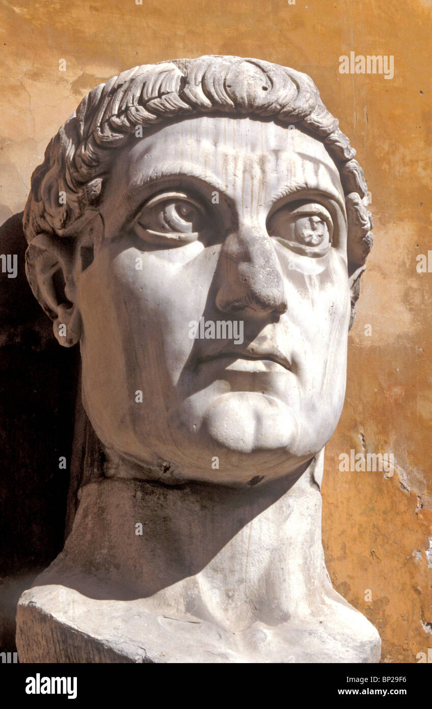 EMPEROR CONSTANTINE THE GREAT REIGNED FROM 307 - 337 AD. DURING HIS REGION CHRISTIANITY BECAME THE OFFICIAL RELIGION OF THE Stock Photo