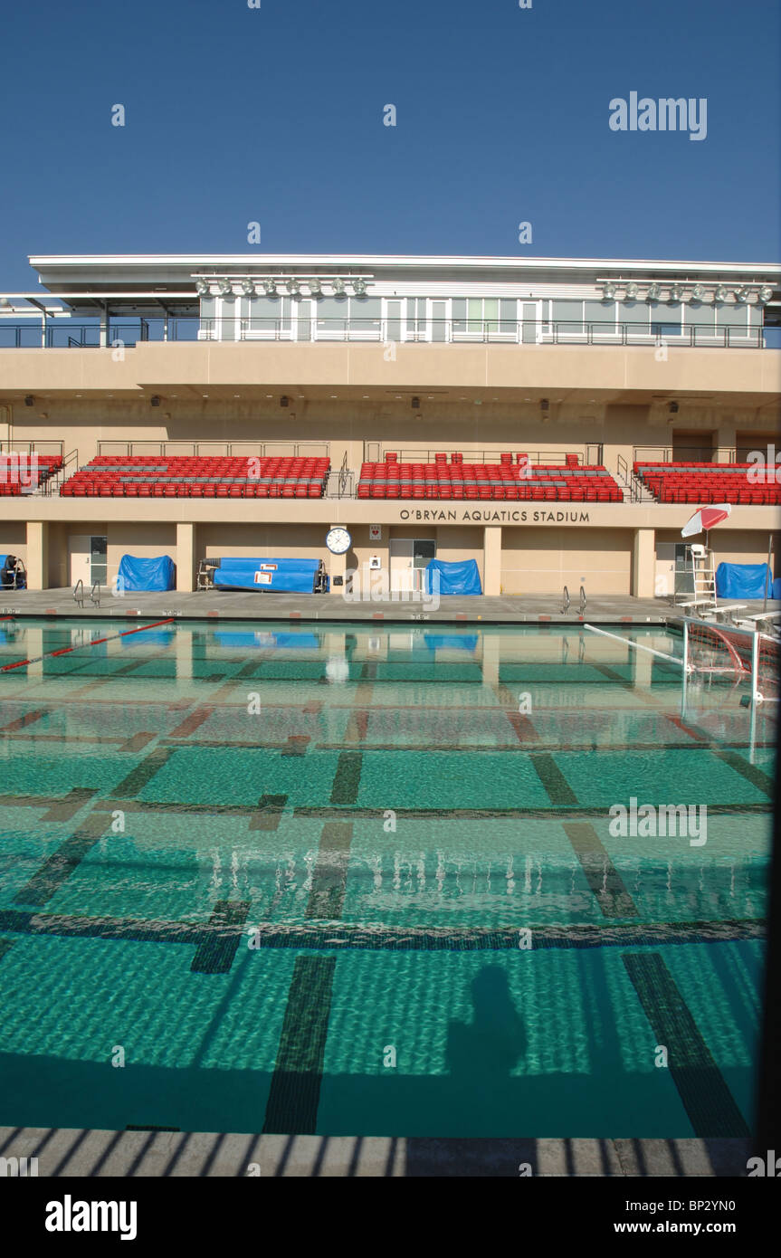 Pool obryan aquatics stadium hires stock photography and images Alamy
