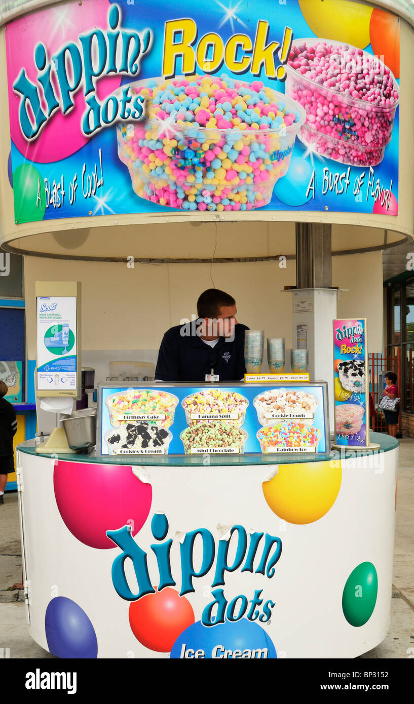 Dippin´ Dots Rock! Ice Cream Stand, Santa Cruz, California CA Stock