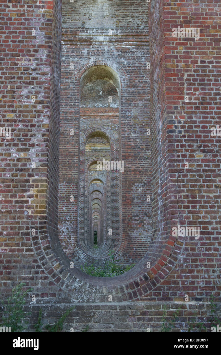 Structure of viaduct hi-res stock photography and images - Alamy