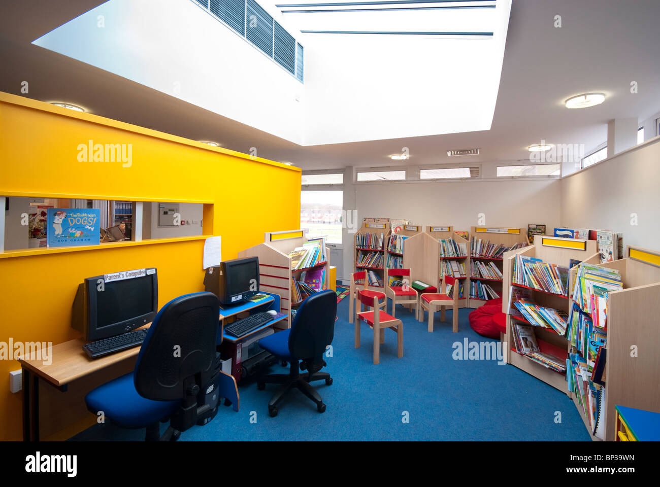 Marnel Infant School library Stock Photo - Alamy
