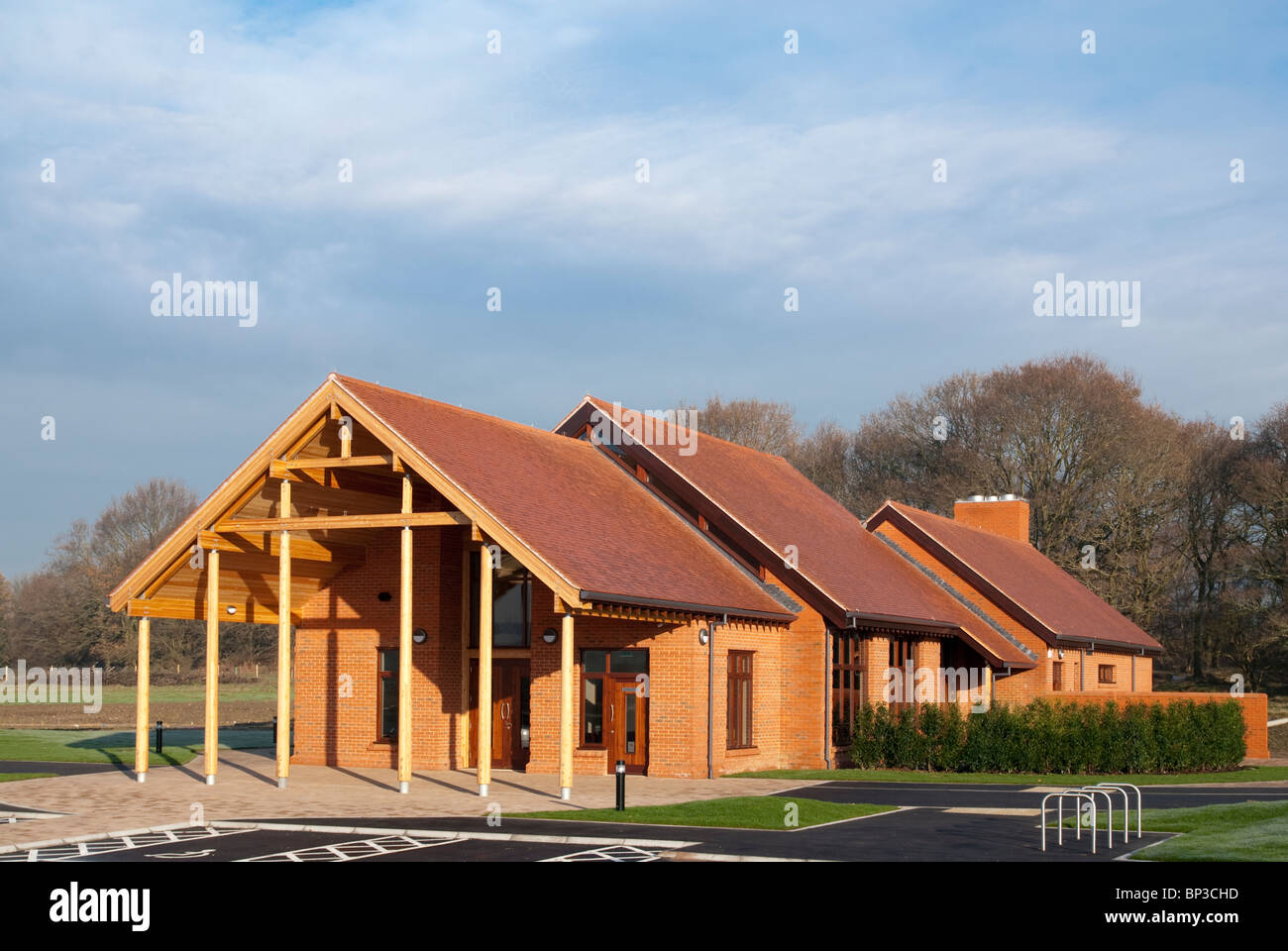 Crematorium building horizontal hi-res stock photography and images - Alamy