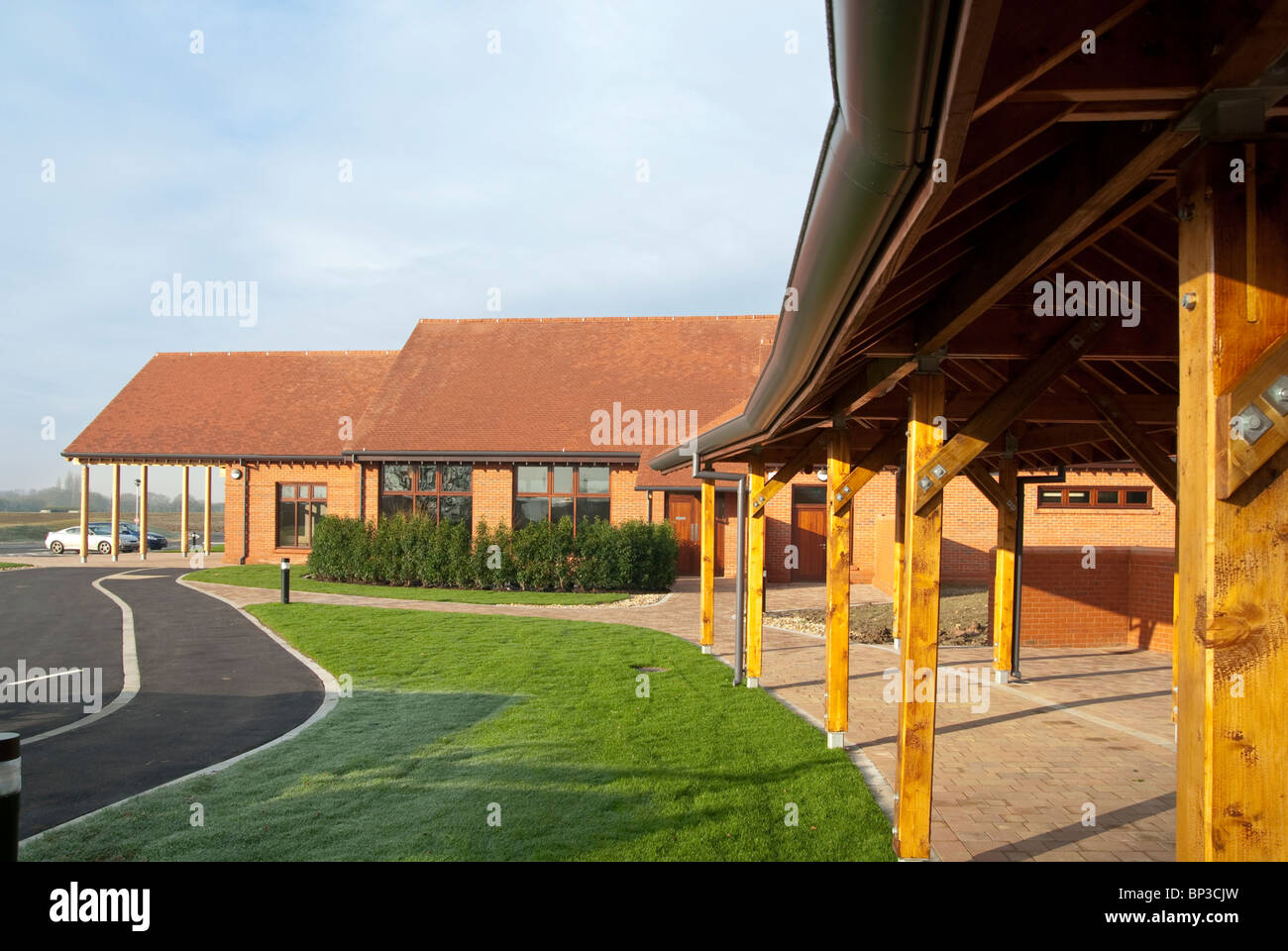 Hedge end hires stock photography and images Alamy