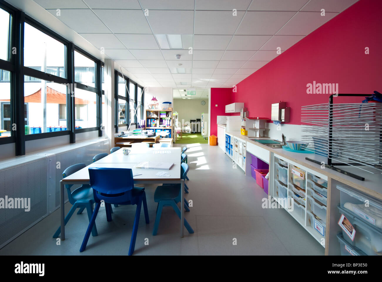 Knights Enham Infant and Junior School unoccupied classroom for art Stock Photo