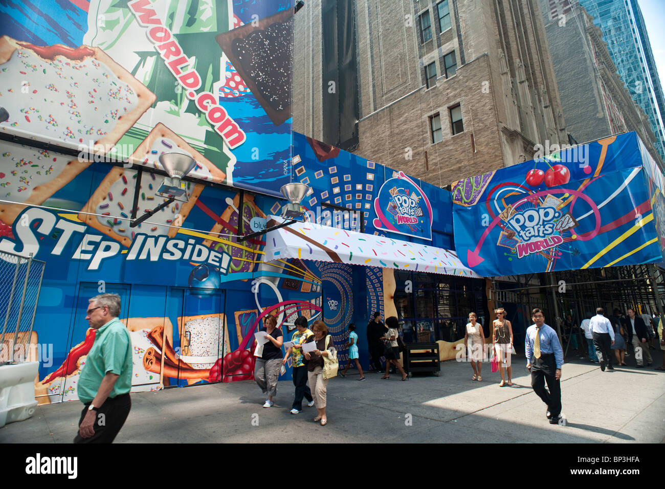 The Kellogg s Pop Tarts World Store In Times Square In New York Stock Photo Alamy