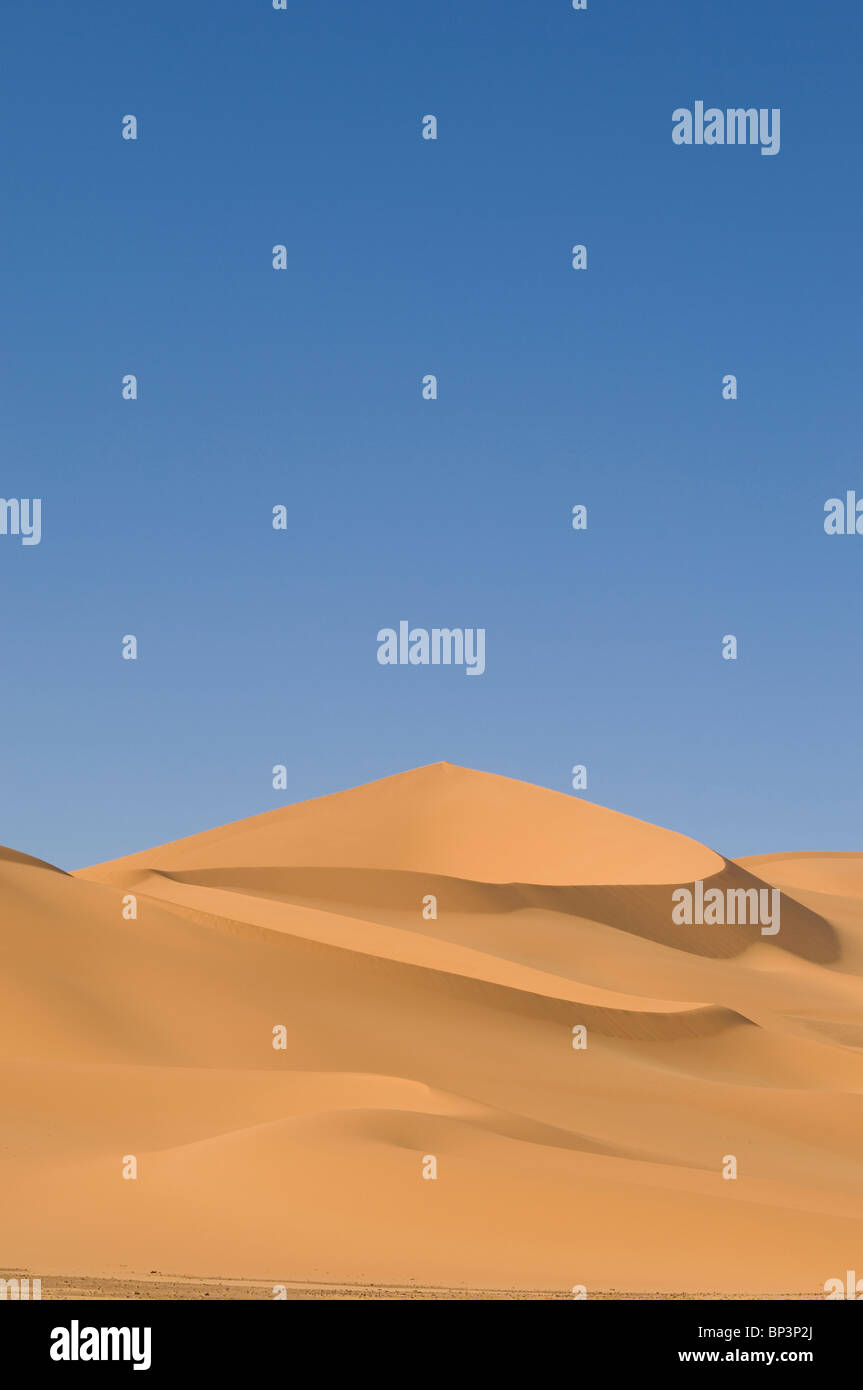 Akakus, Sahara desert, Fezzan, Libya Stock Photo - Alamy