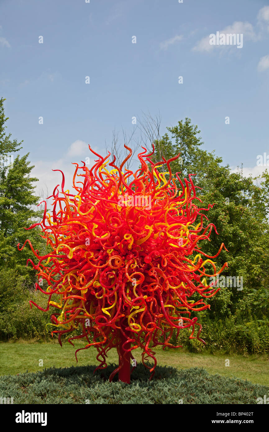 Dale Chihuly's Summer Sun glass sculpture on display at the Frederik Meijer Gardens and Sculpture Park Stock Photo