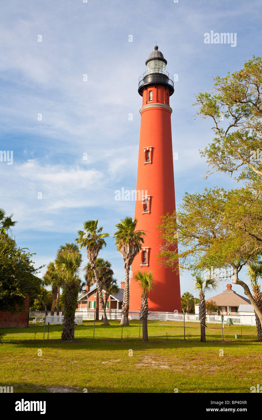 Ponce Inlet, FL - May 2010 - Ponce Inlet Lighthouse, completed in 1887 ...