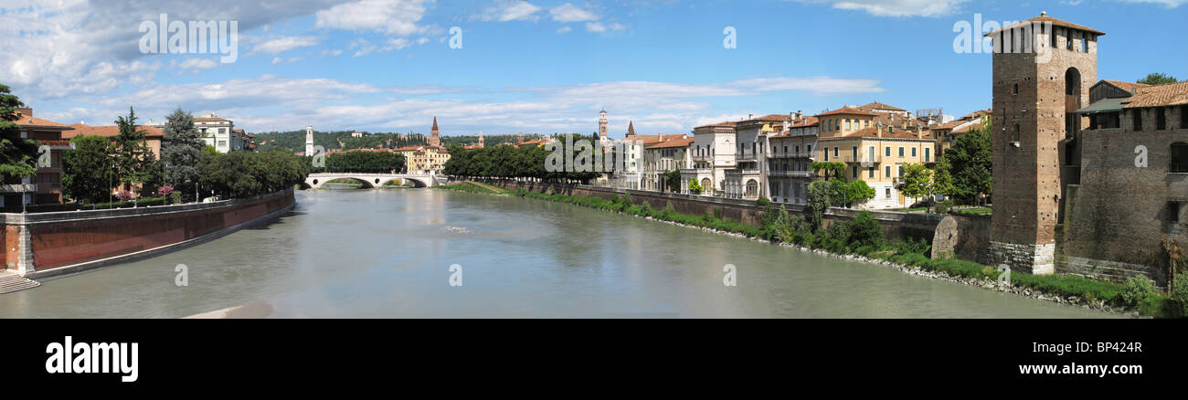 View of the Adige river in Verona Stock Photo - Alamy