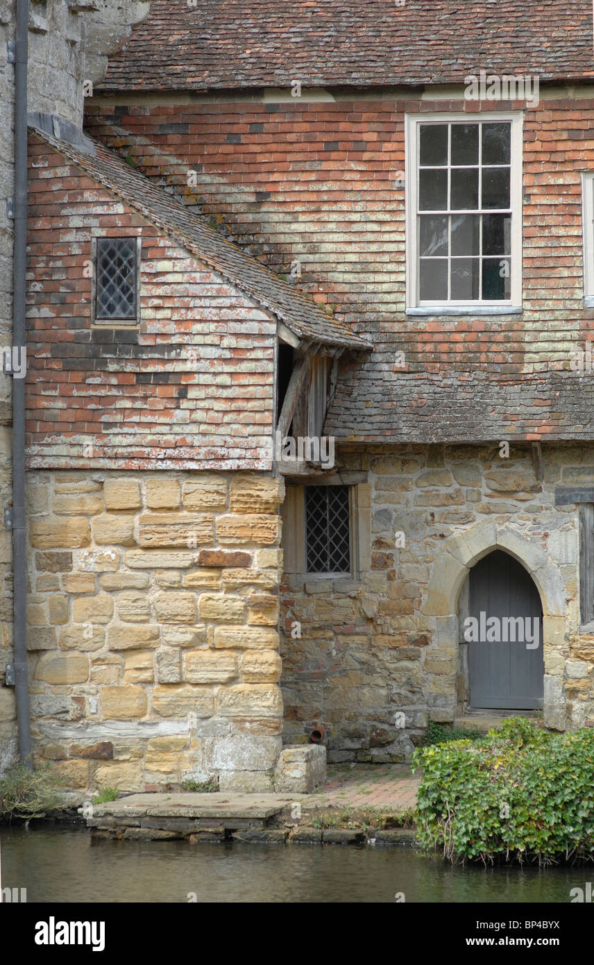 English medieval house Stock Photo Alamy