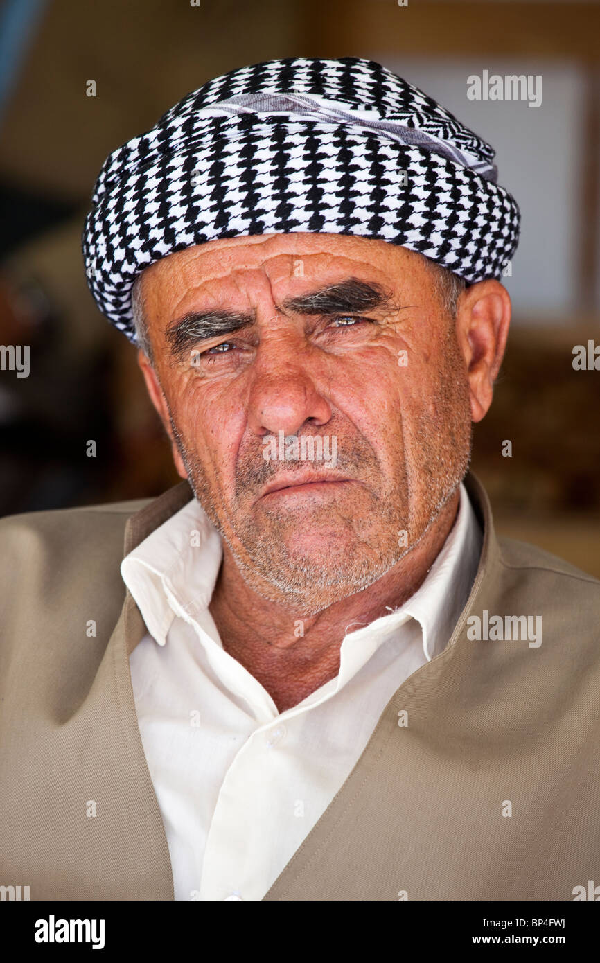 Nudist plyajining yashirin kamerali videosi Ishbilarmonlik seks uchun porno