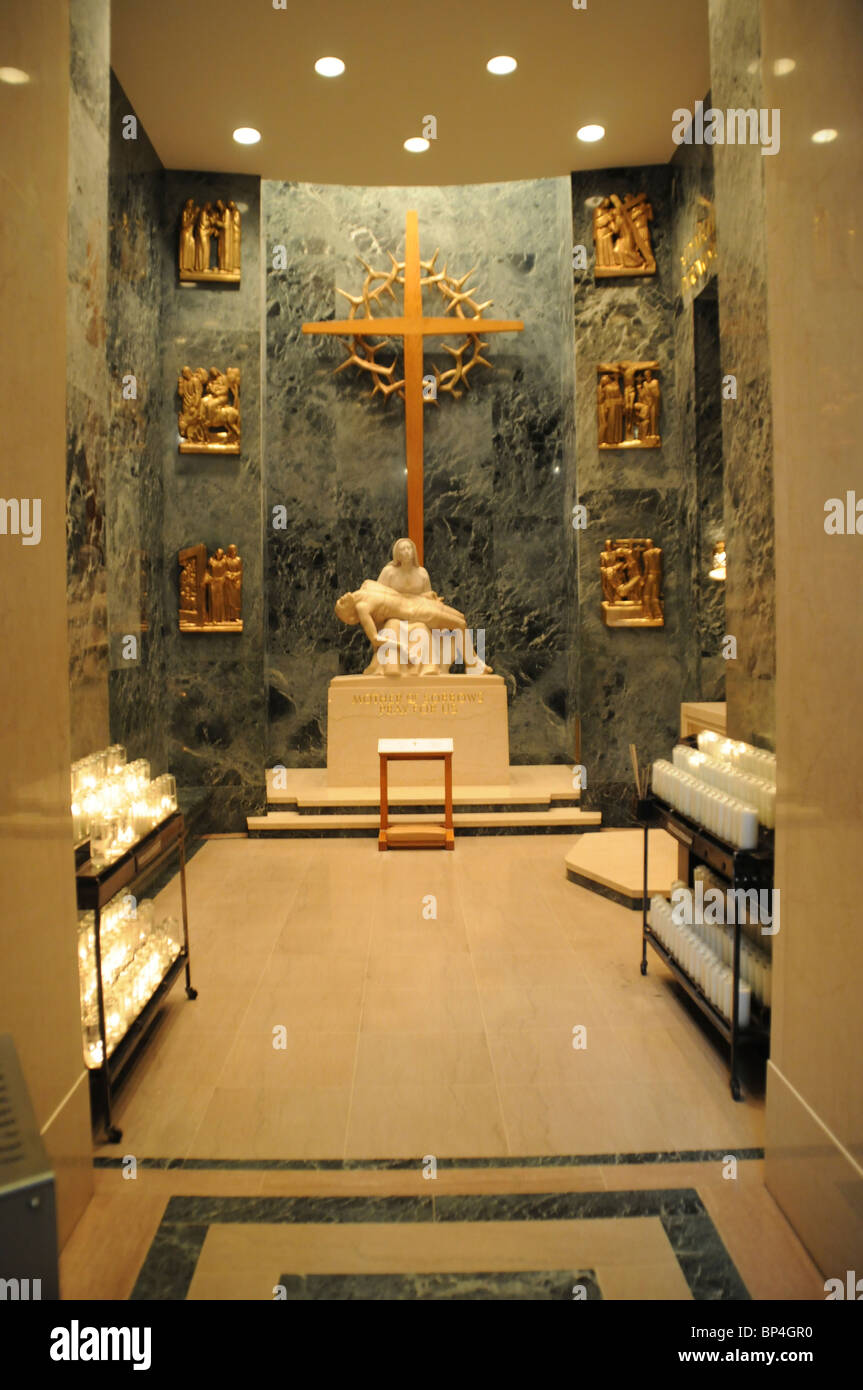 chapel inside the Shrine of The Immaculate Conception in Washington, DC Stock Photo
