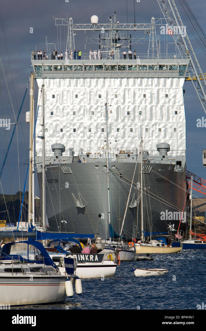 RFA Mounts Bay is a LSD (A) Class, Amphibious Support Platform docked in Falmouth Dockyard. Stock Photo