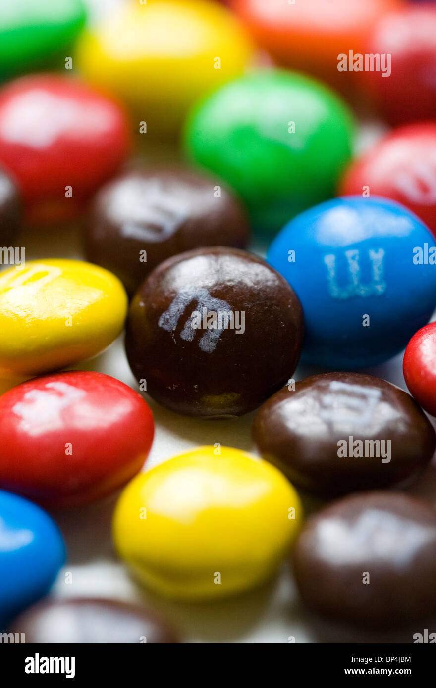 Winneconne, WI - 3 December 2018: A Package of white chocolate M&M in share  size on an isolated background Stock Photo - Alamy