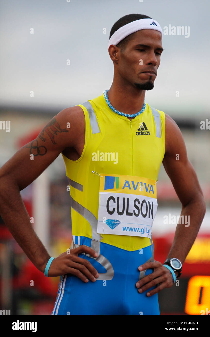 Javier CULSON, Men's 400m Hurdles race at Aviva London Grand Prix, Crystal Palace, London. August 2010 Stock Photo