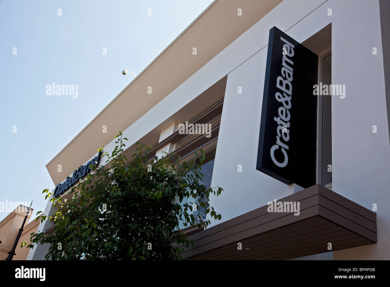 Crate and Barrel store in Los Angeles, California, USA Stock Photo Alamy