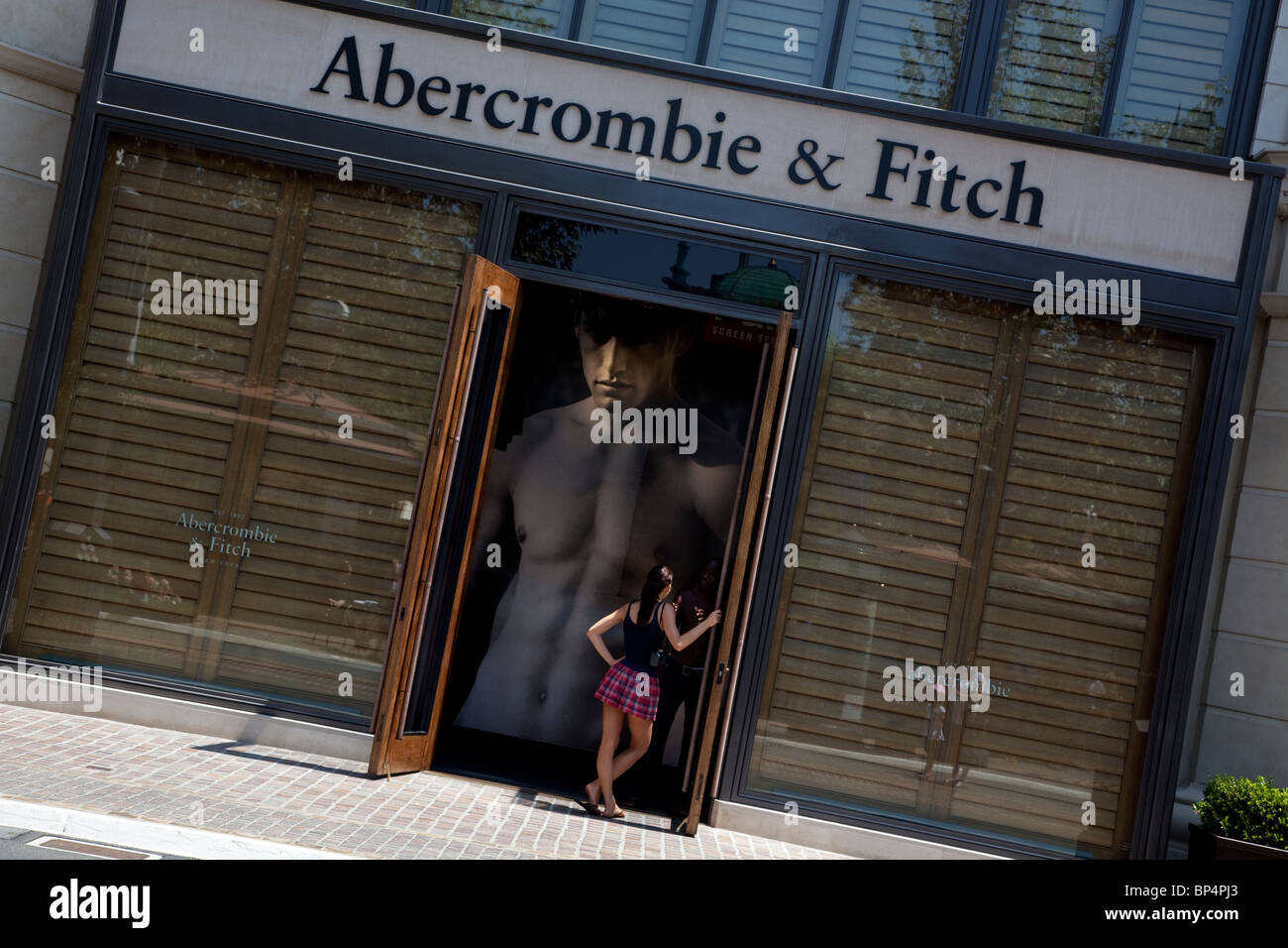 Abercrombie fitch shop hi-res stock photography and images - Alamy