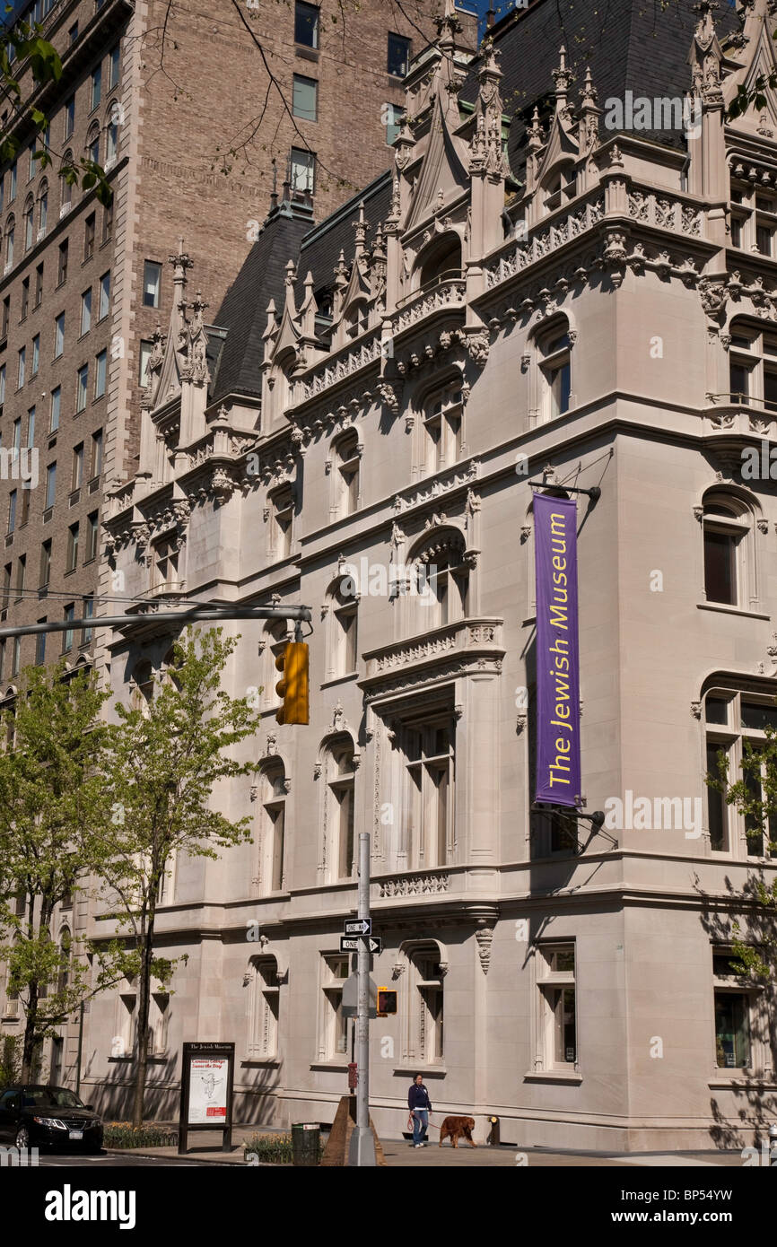The Jewish Museum, Museum Mile, NYC Stock Photo Alamy