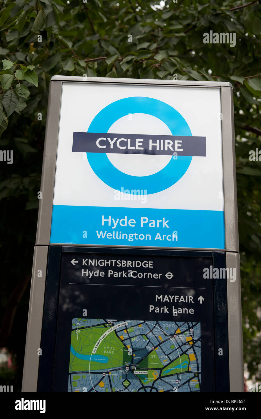 London, England. Cycle hire point Stock Photo