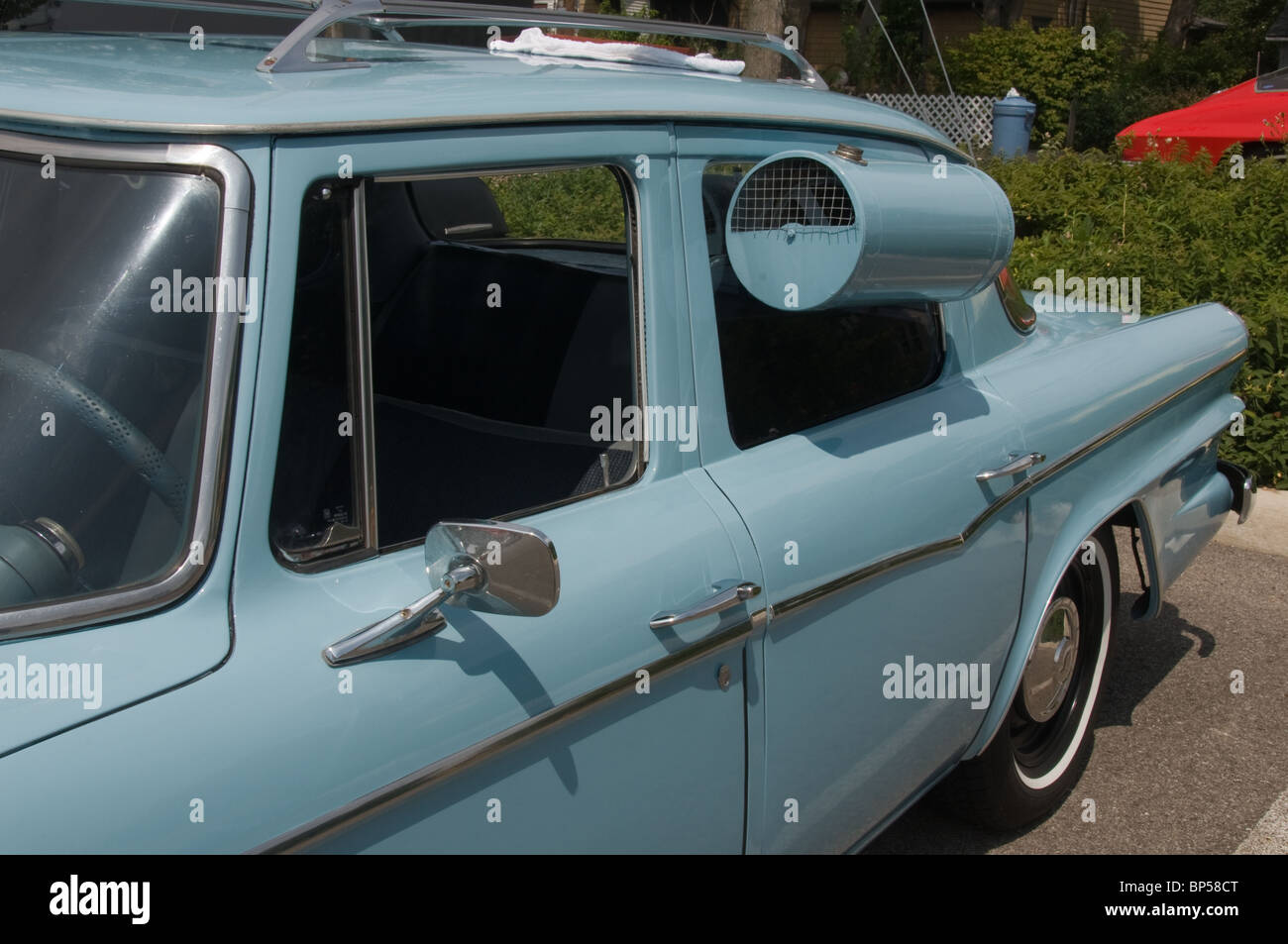 Outside the car air conditioner Stock Photo - Alamy