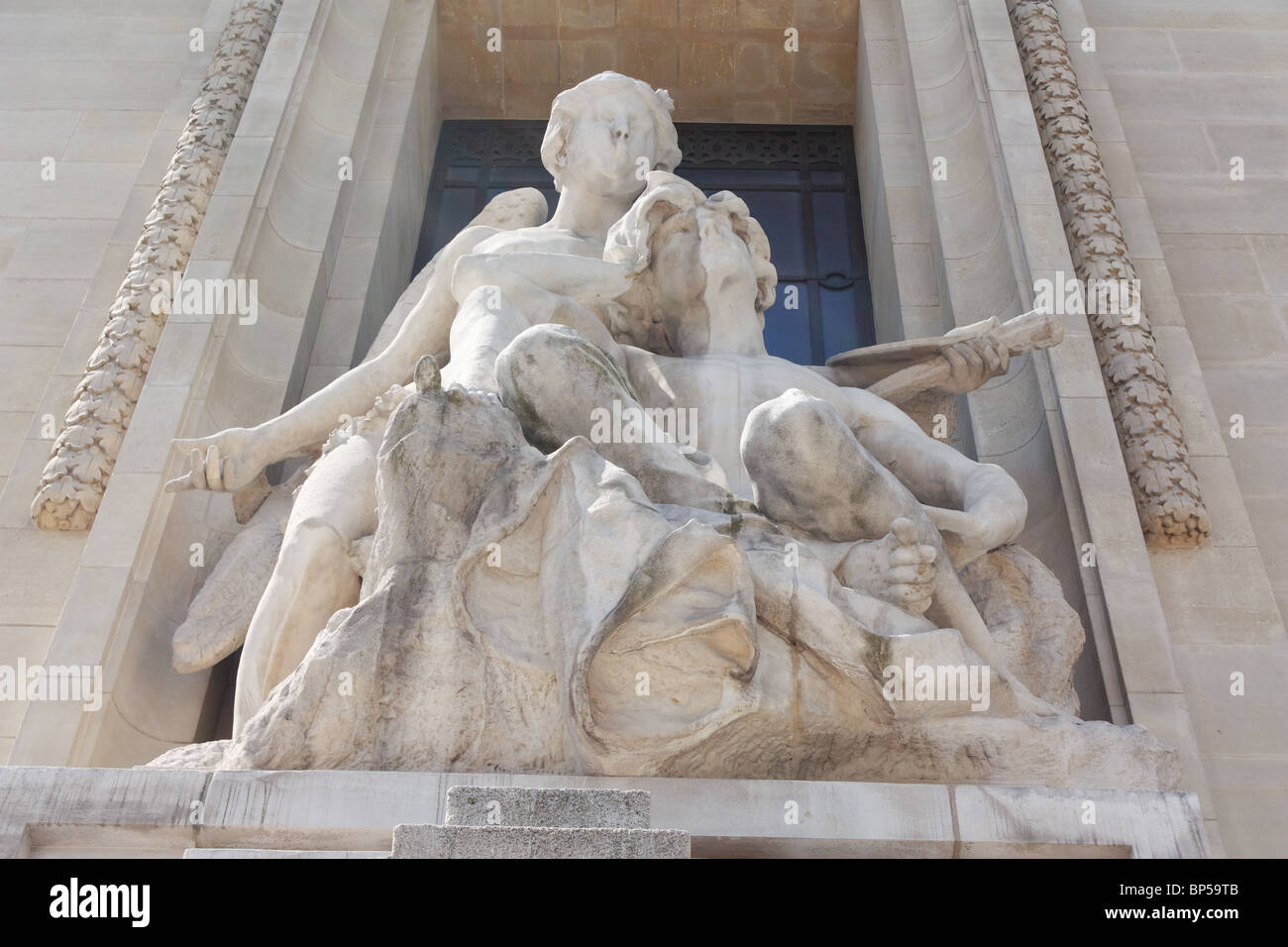 Statues on the 'Grand Palais',Paris Stock Photo