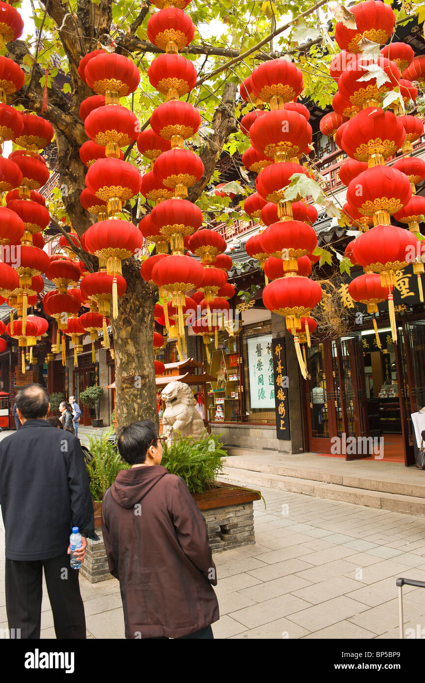 China, Shanghai. Chinese lanterns Chenghuang Miao district around the Shanghai City God Temple. Stock Photo