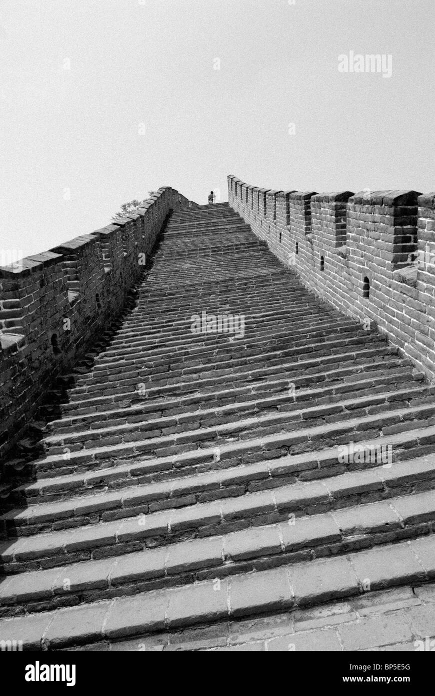 China Great Wall Mutianyu Black And White Stock Photos & Images - Alamy