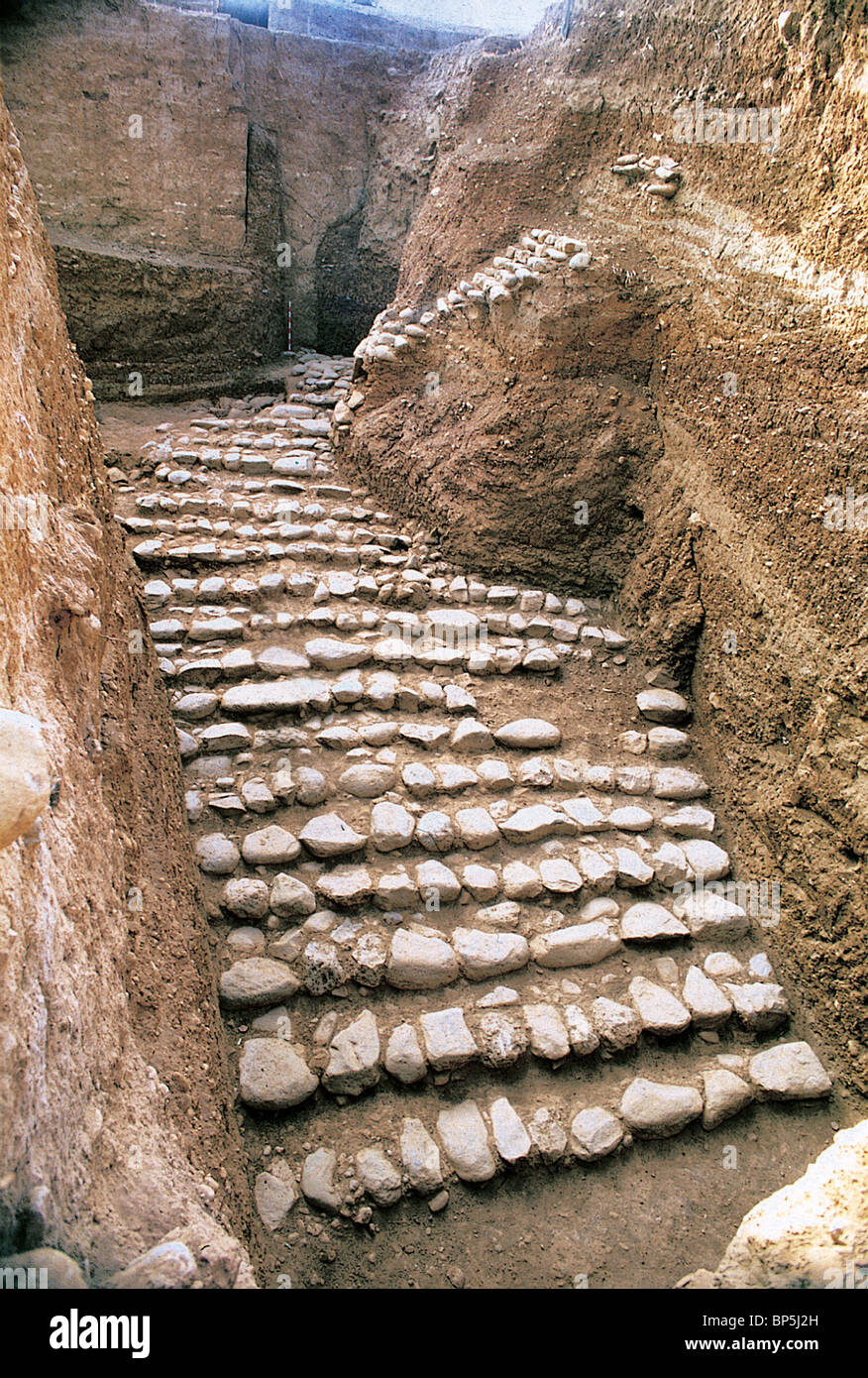 3498. DAN (LAISH) - STEPS LEADING TO THE CNAANITE MUDBRICK GATE DATING FROM THE 18TH. C. B.C. Stock Photo
