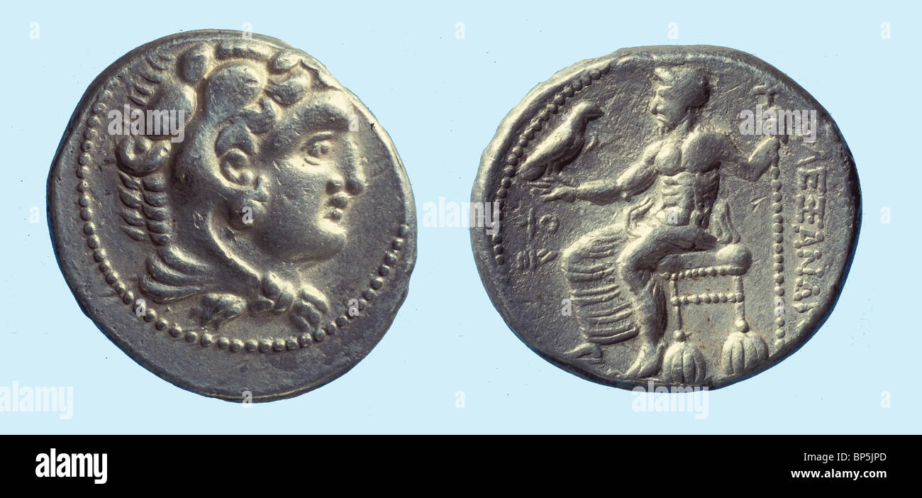 4183. SILVER COINS FROM THE CITY OF ACCO DATING FROM 325-336 BC WITH THE HEAD OF ALEXANDER THE GREAT Stock Photo