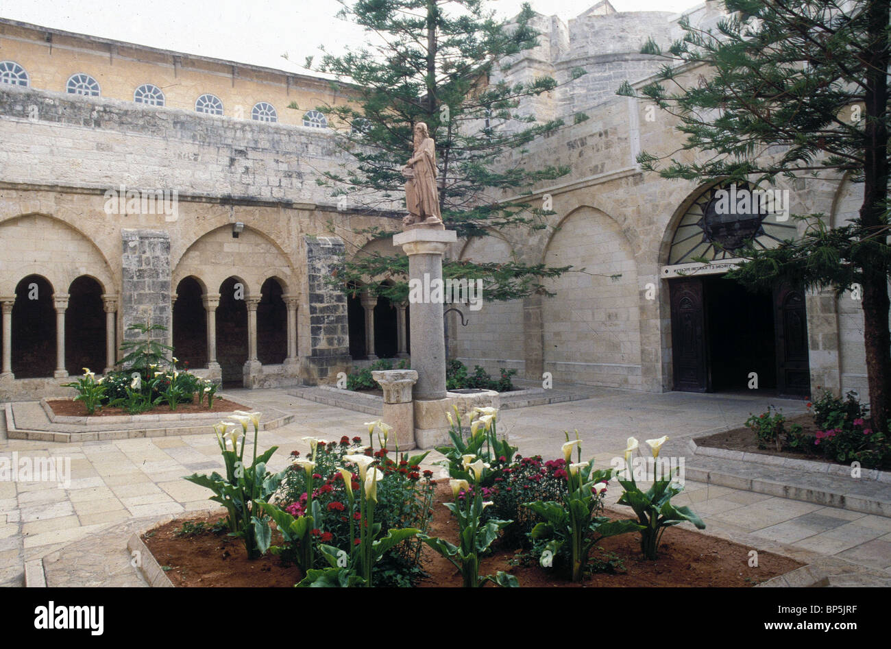 4243. CHURCH OF NATIVITY, THE COURTYARD IN FRON OF THE MONASTERY AND THE CHURCH OF ST. CATHERINE Stock Photo