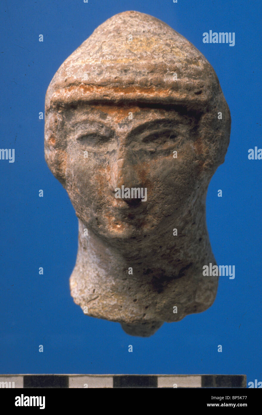 4712. FIGURINE OF A CNAANITE DEITY (ASHERAH) DATING C. 9TH. C. BC FOUND IN TEL DAN EXCAVATIONS Stock Photo