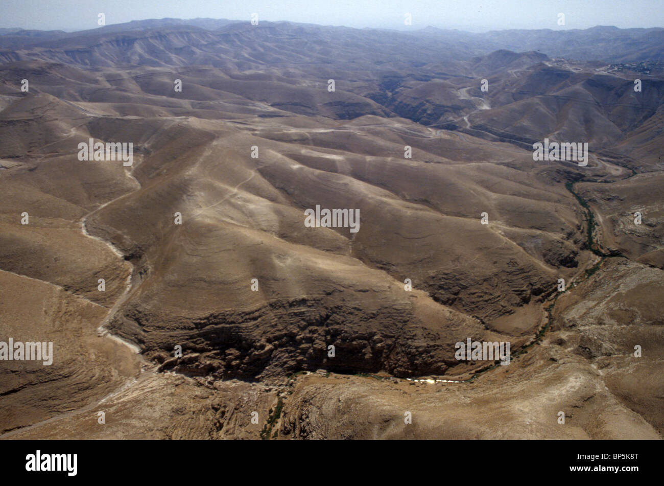 4910. JUDEA - THE WILDERNESS AND THE BARREN MOUNTAINS BETWEEN JERUSALEM AND JERICHO Stock Photo