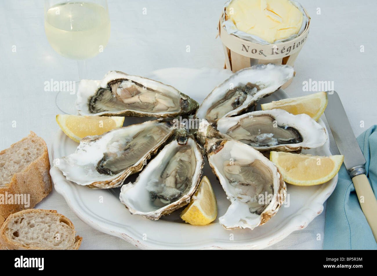 Oysters In Shells High Resolution Stock Photography and Images Alamy