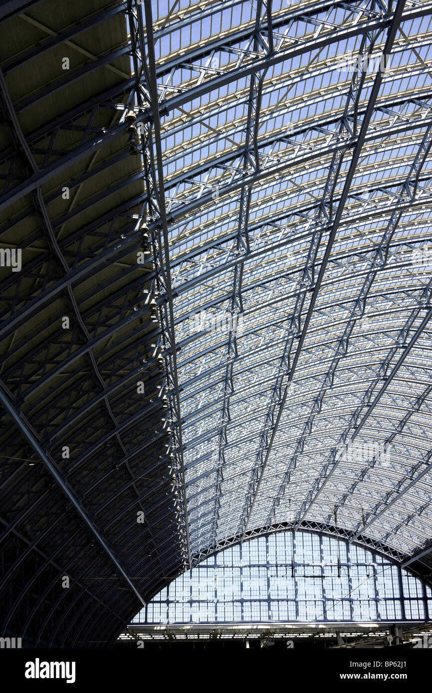 Roof of St Pancras International Station, terminal for Eurostar rail services Stock Photo