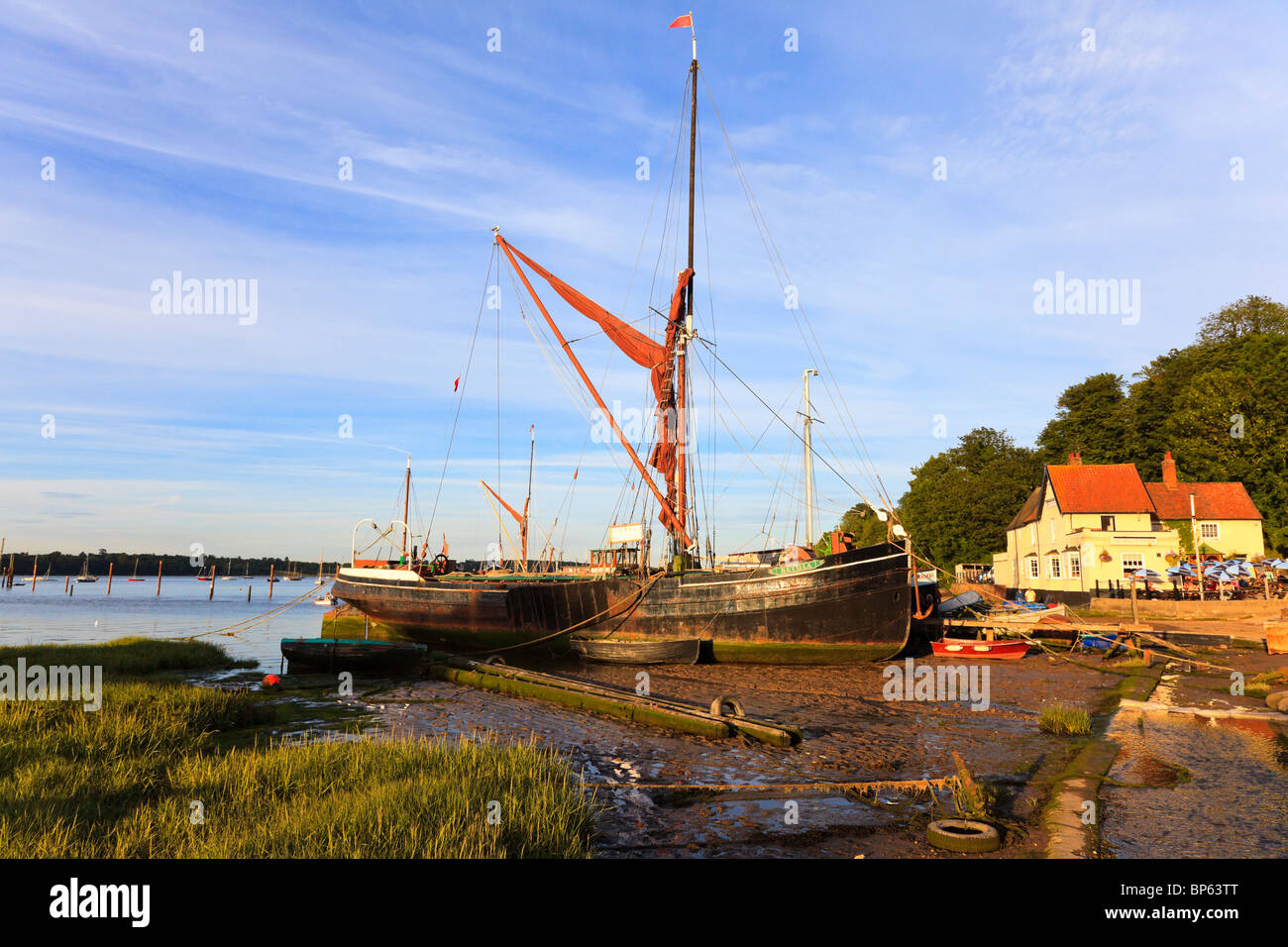 thames barge trips ipswich