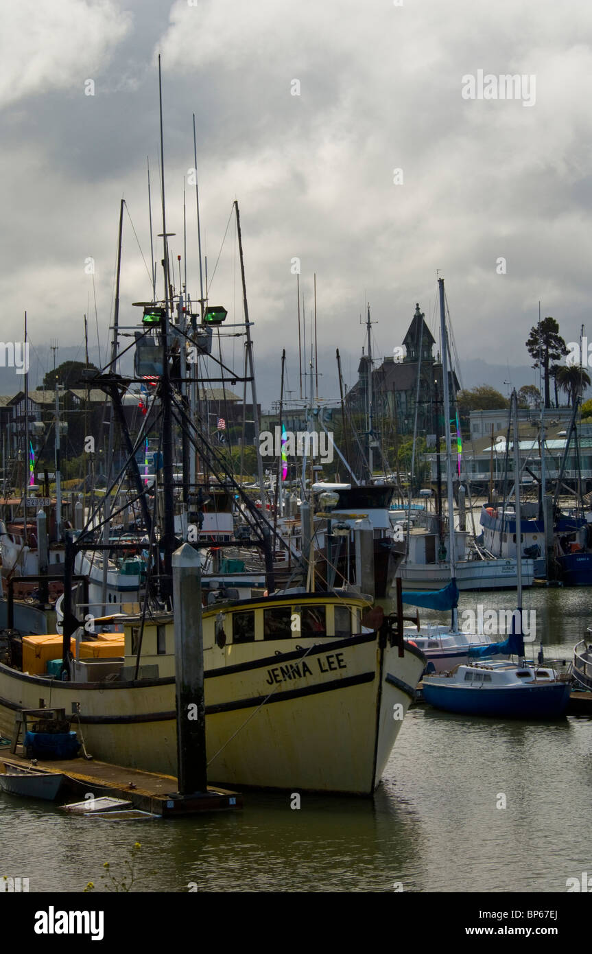 commercial-fishing-boats-docked-in-harbor-at-woodley-island-marina-in