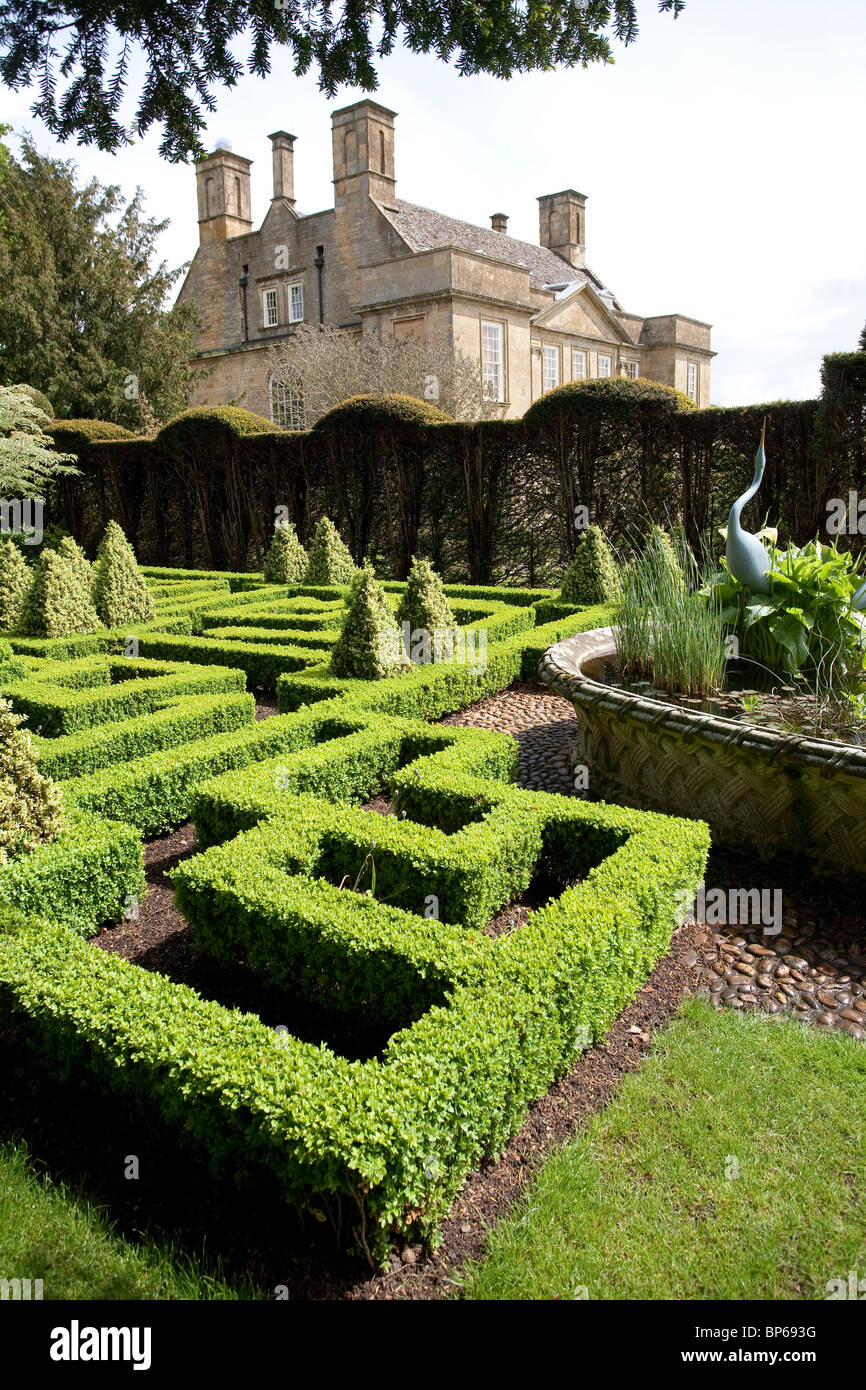 Bourton House Garden, Bourton-on-the-Hill,  Glocestershire, England, UK. Photo:Jeff Gilbert Stock Photo