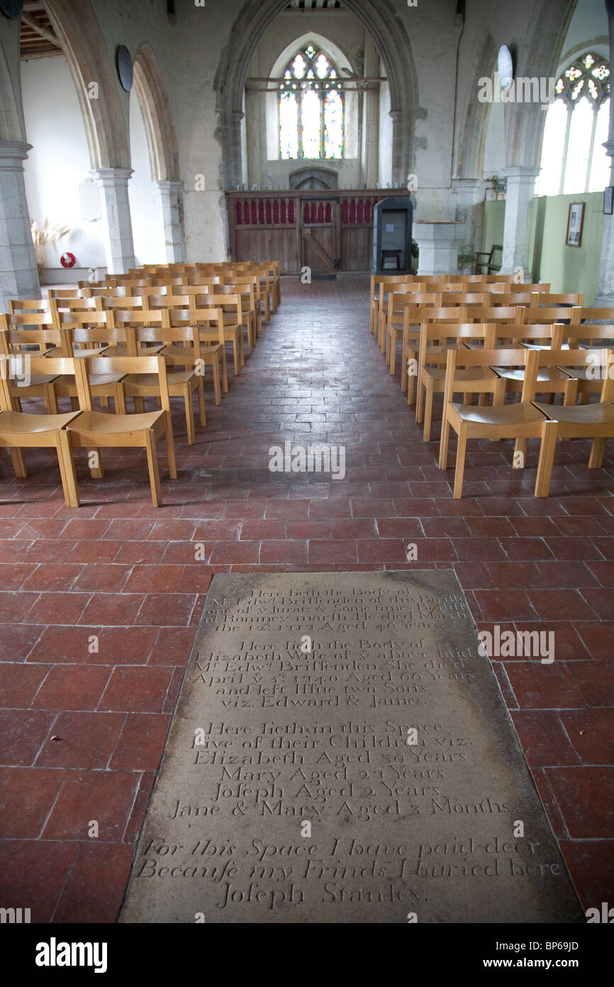 Parish Church, Church of St George, Ivychurch, Kent, England, UK. Photo:Jeff Gilbert Stock Photo