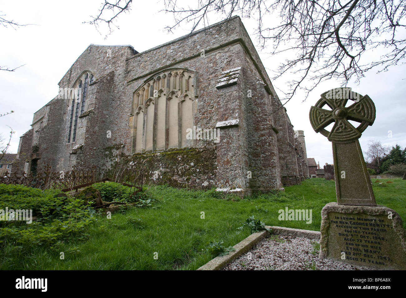 Parish Church, Church of St George, Ivychurch, Kent, England, UK. Photo:Jeff Gilbert Stock Photo