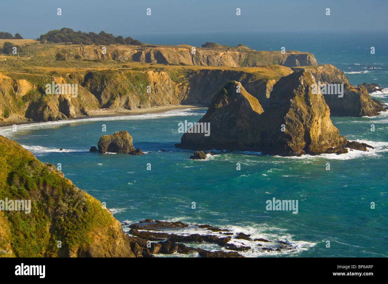 Rugged and rocky coastal cliffs and bluffs near Elk, Mendocino County, California Stock Photo