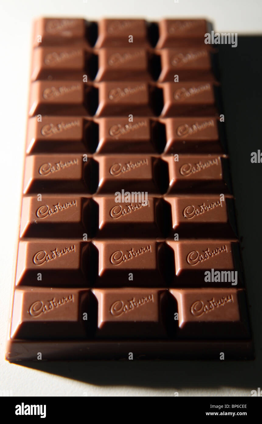 Cadbury dairy milk chocolate hi-res stock photography and images ...