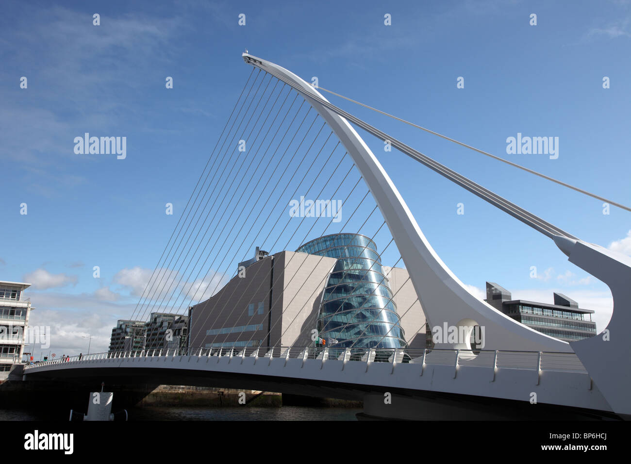Samuel Beckett Bridge & The Conference Centre, Dublin Stock Photo