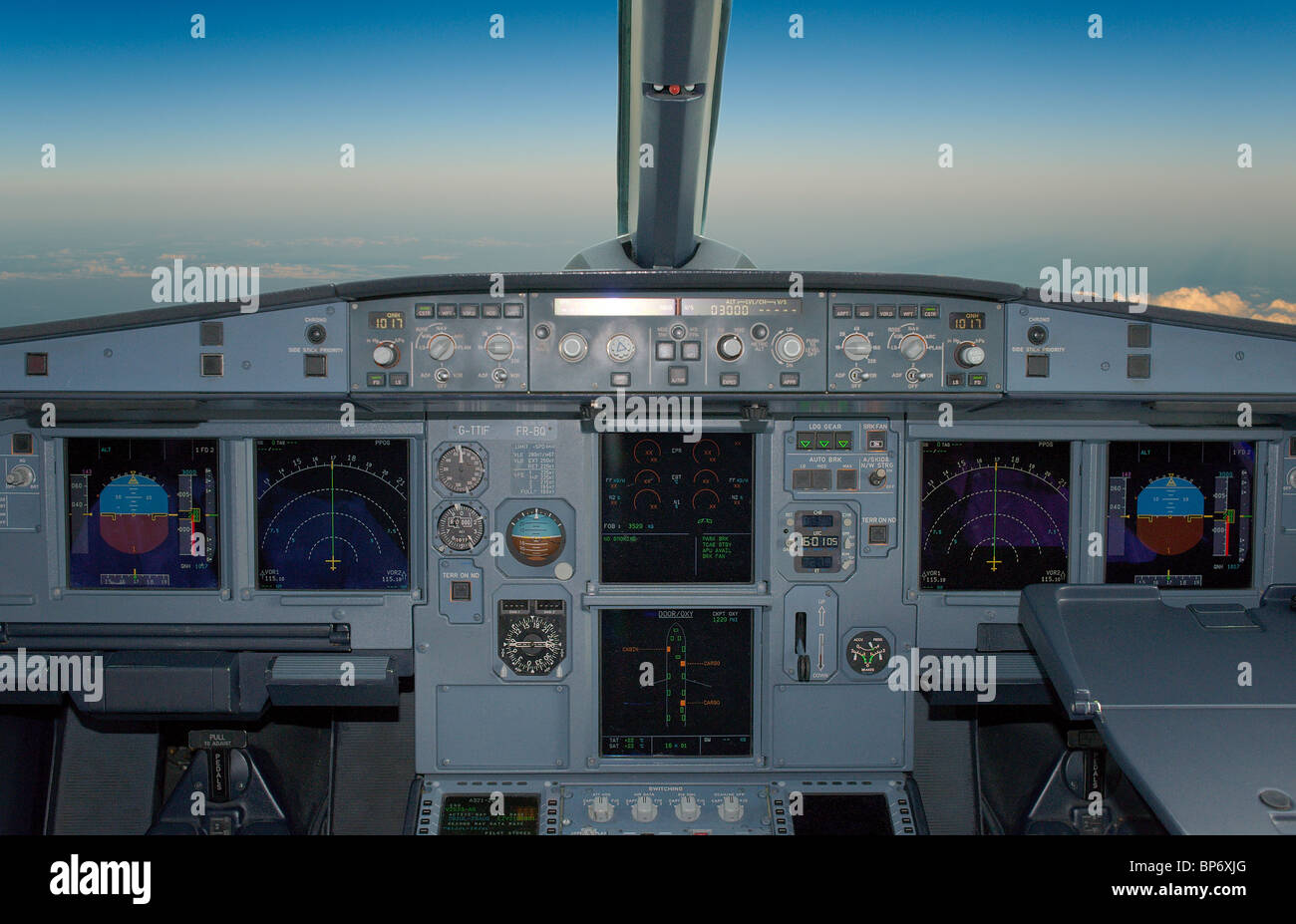 Airbus a321 cockpit hi-res stock photography and images - Alamy