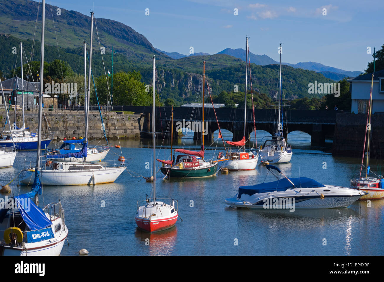 Snowdonia porthmadog wales hires stock photography and images Alamy