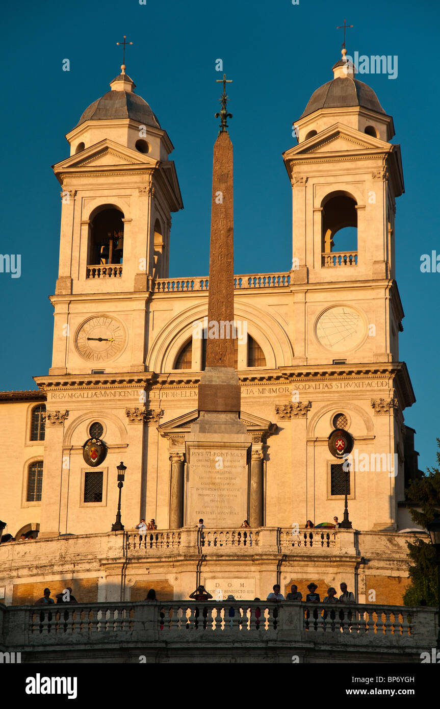 The church of the Santissima Trinità dei Monti above Spanish steps ...