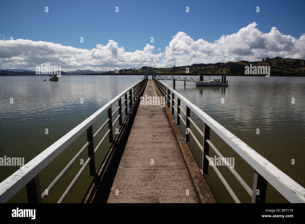 View wharf pier landing hi-res stock photography and images - Alamy